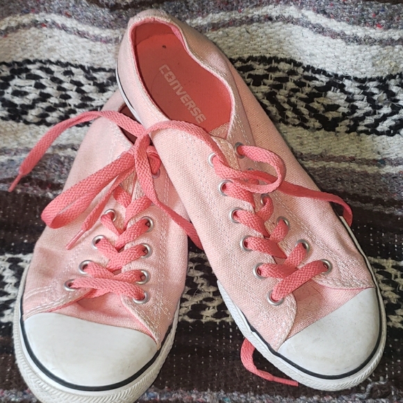 baby pink chuck taylors